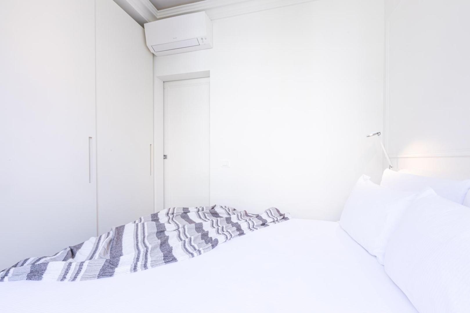 מילאנו Centrale Suite With Balcony - Top Collection מראה חיצוני תמונה